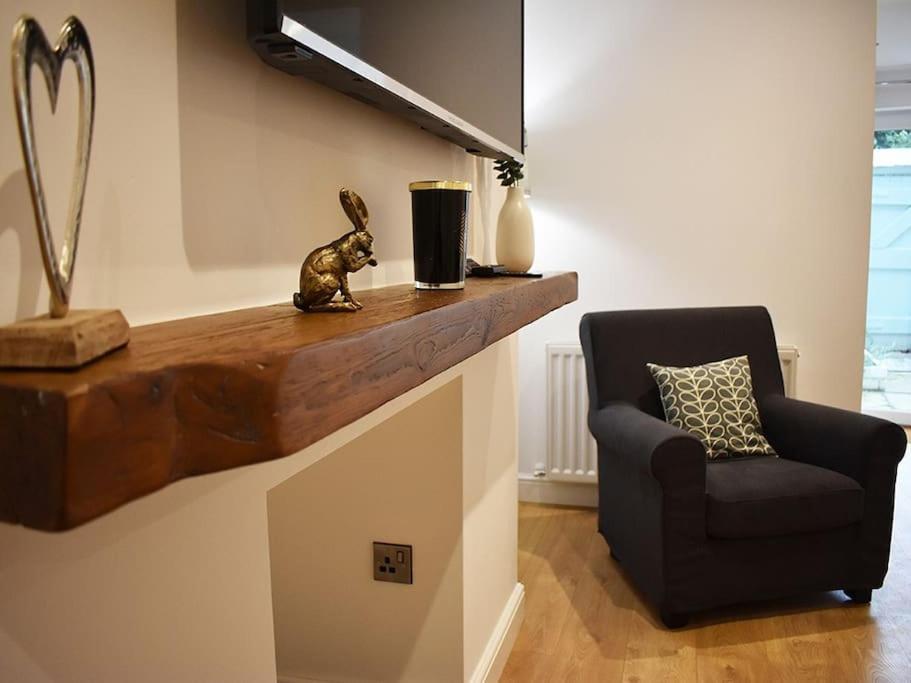 Havelock Court Apartment Whitby Esterno foto